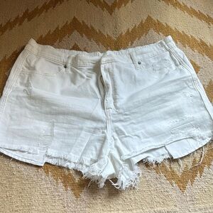 NWOT Arie Jean Shorts